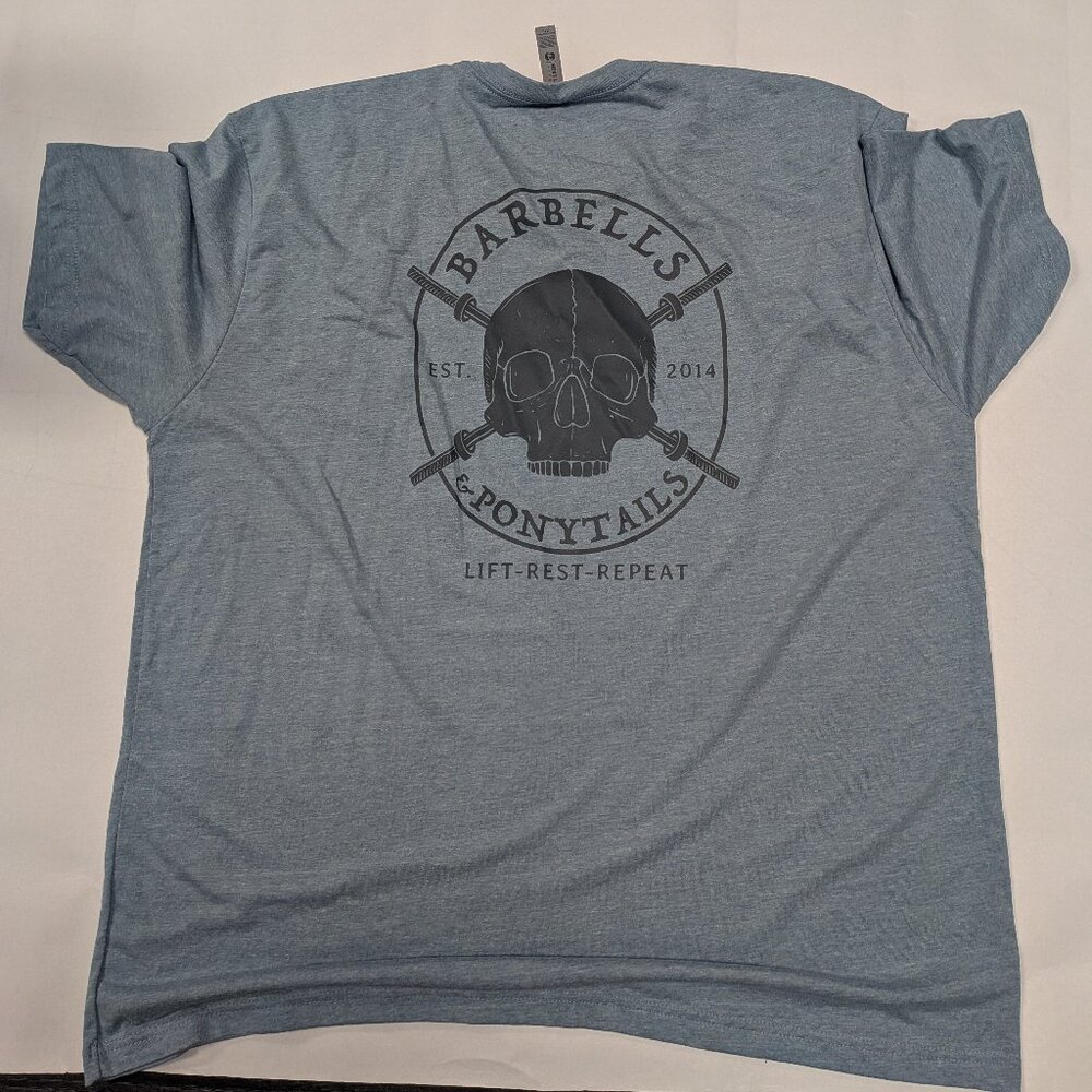 Barbells And Ponytails "Skulls" Crewneck Tee T-Shirt Sz XXL